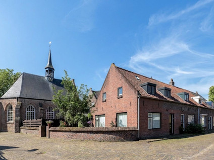 Dorpstraat 1
