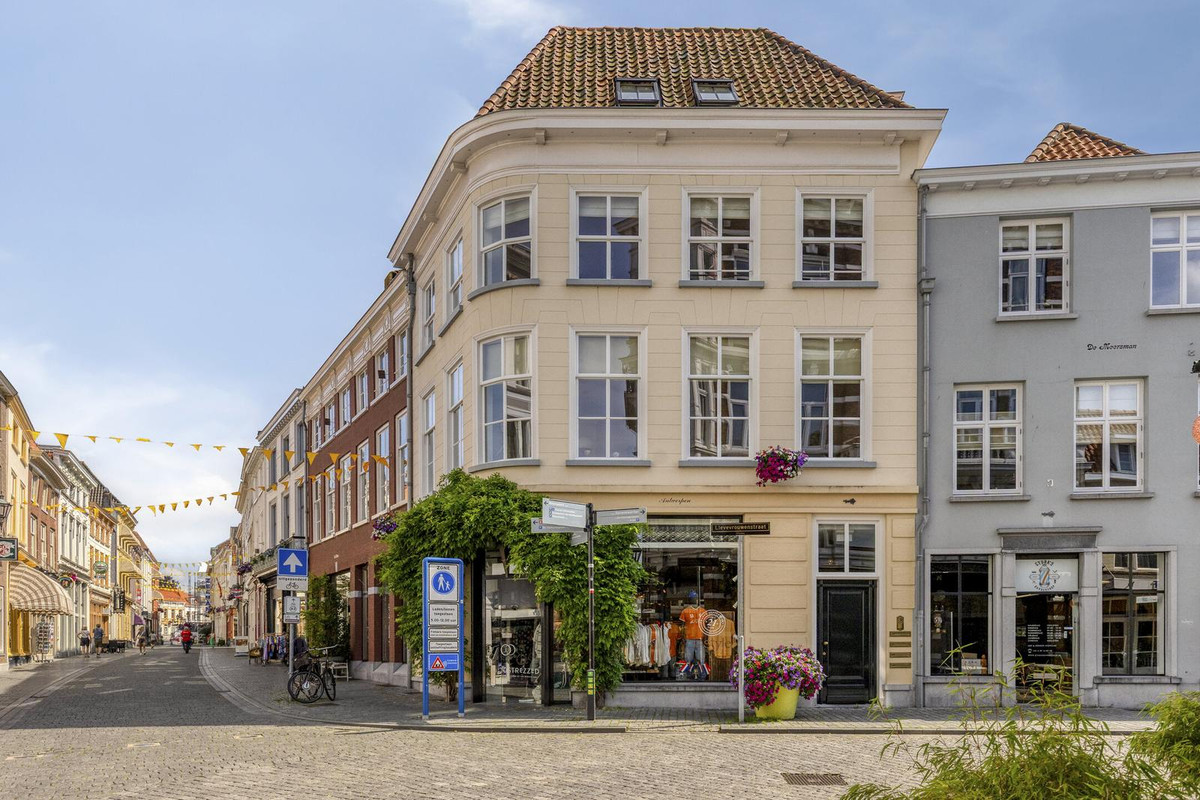 Appartement te koop: Lievevrouwestraat 1B, Bergen Op Zoom