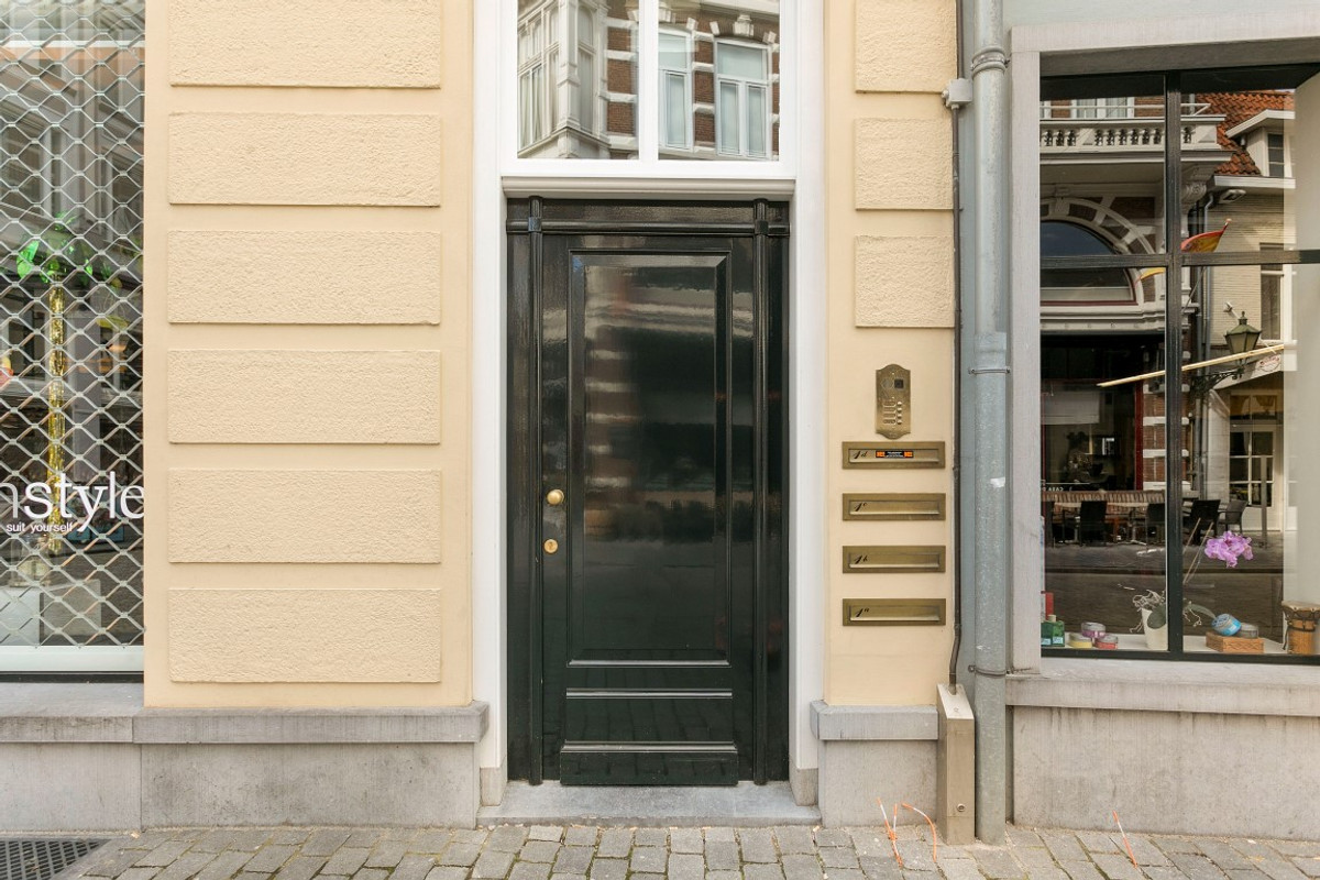 Appartement te koop: Lievevrouwestraat 1B, Bergen Op Zoom