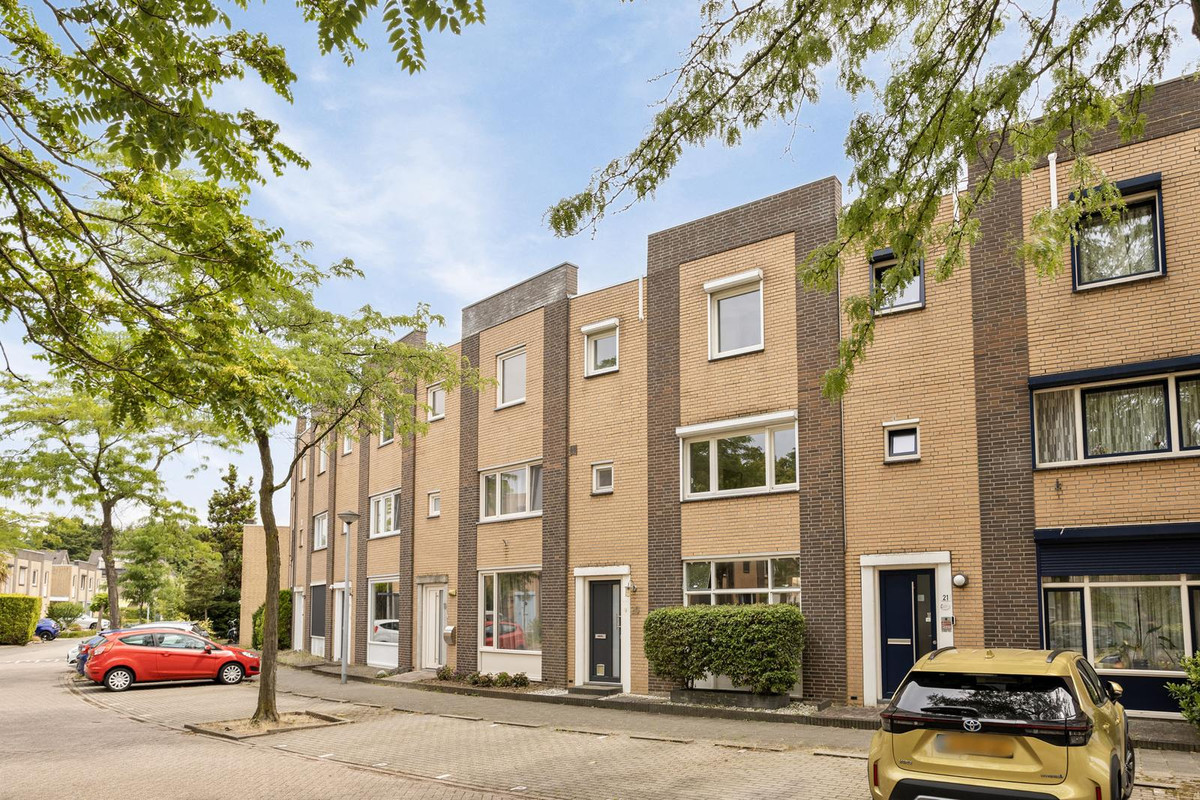 Tussenwoning te koop: Gandhiplein 20, Maastricht