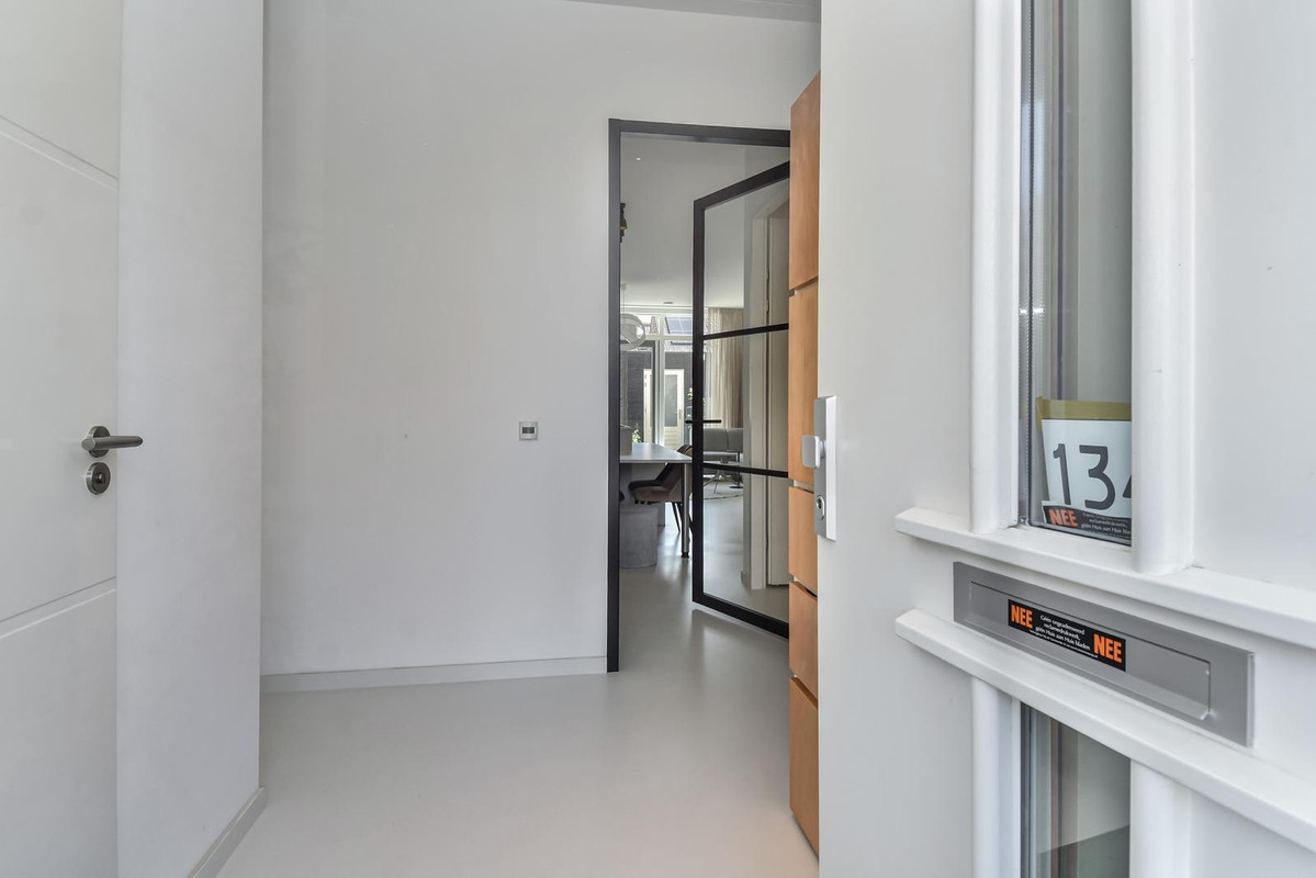 Appartement te koop: Parelmoervlinderlaan 134, Rijswijk