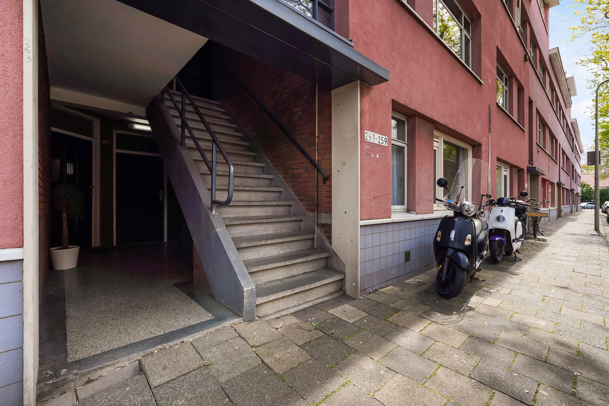 Appartement te koop: Gaslaan 261, 'S-Gravenhage