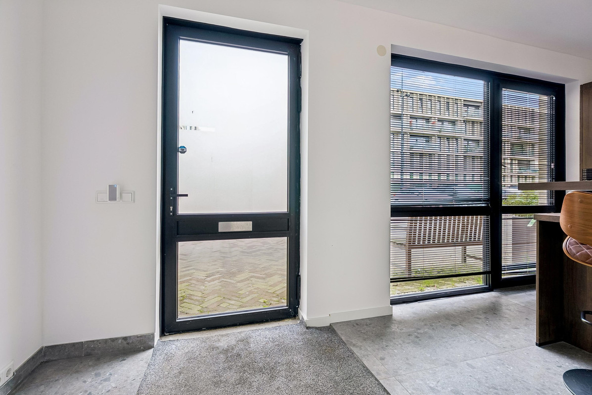 Tussenwoning te koop: Nydia Ecurystraat 12, Amsterdam
