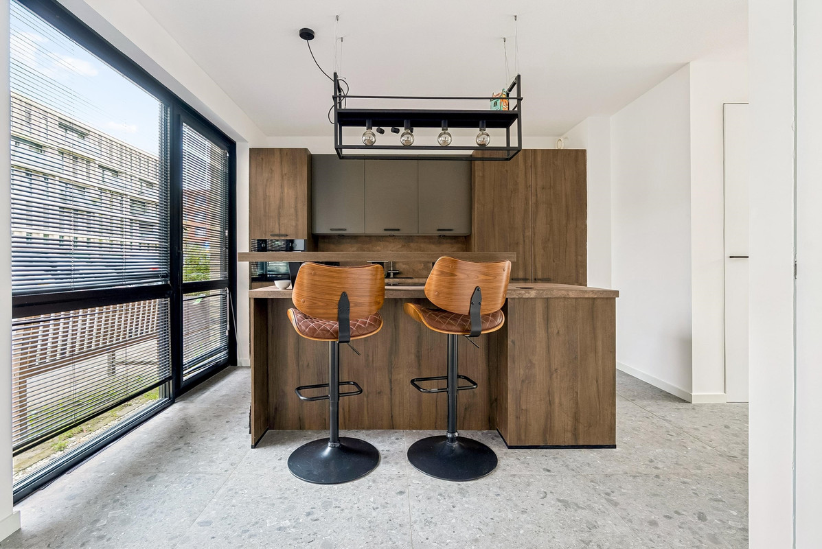 Tussenwoning te koop: Nydia Ecurystraat 12, Amsterdam