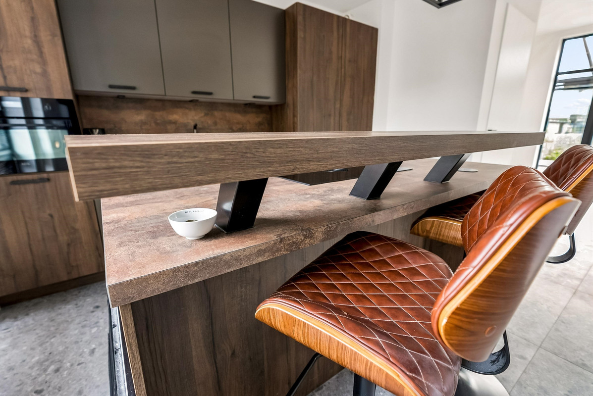 Tussenwoning te koop: Nydia Ecurystraat 12, Amsterdam