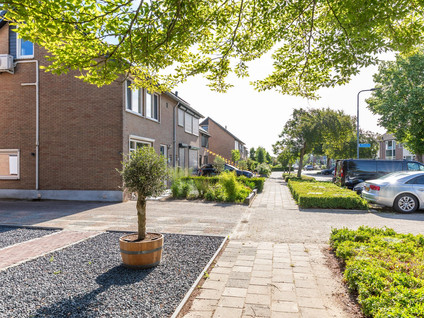 Anna van Burenstraat 9