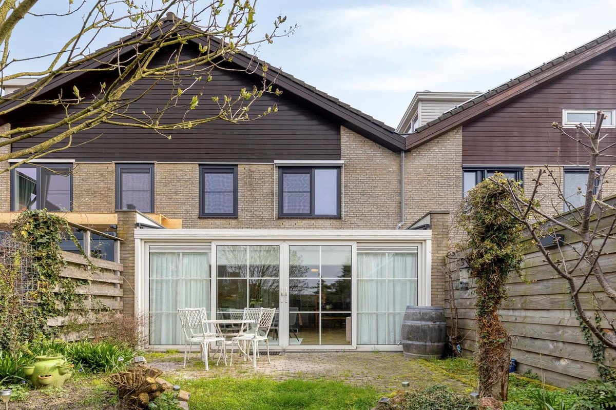 Tussenwoning te huur: Willem-Alexanderstraat 84, Aalsmeer