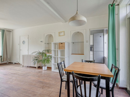 Treubstraat 8
