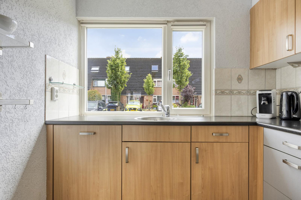 Tussenwoning te koop: Hyacintenveld 51, Bergen Op Zoom