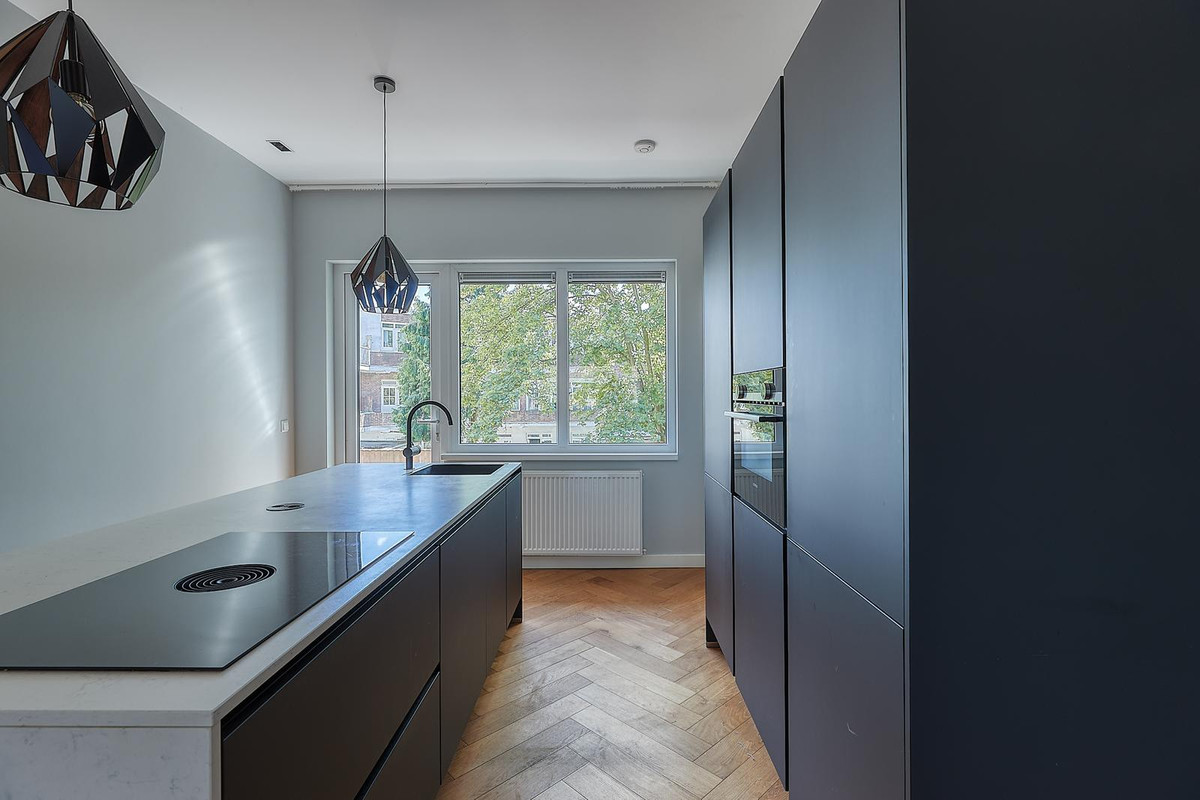 Appartement te koop: Juliana van Stolberglaan 333, 'S-Gravenhage