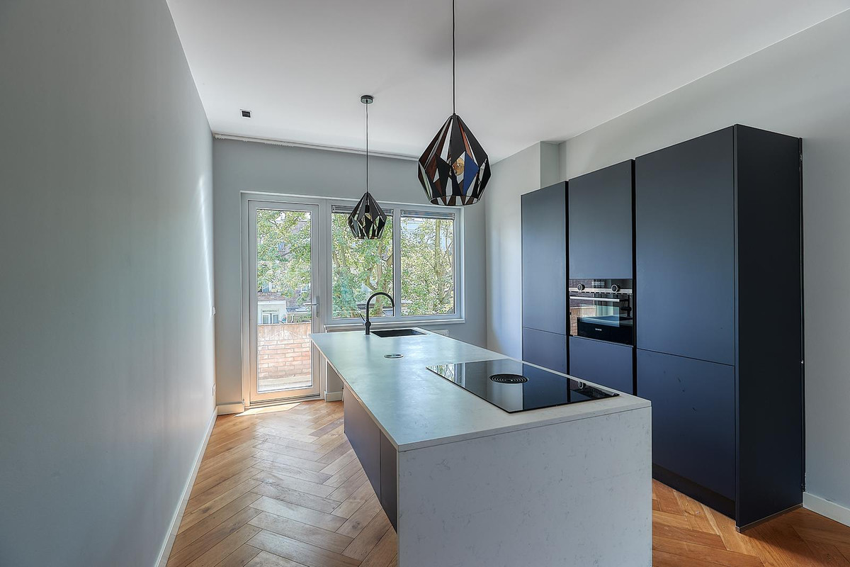 Appartement te koop: Juliana van Stolberglaan 333, 'S-Gravenhage