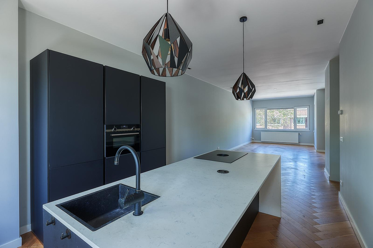 Appartement te koop: Juliana van Stolberglaan 333, 'S-Gravenhage