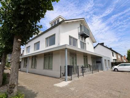Spoorstraat 42