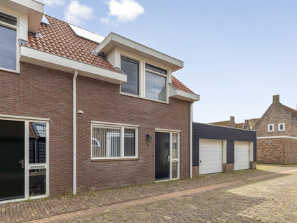 Middenstraat 9