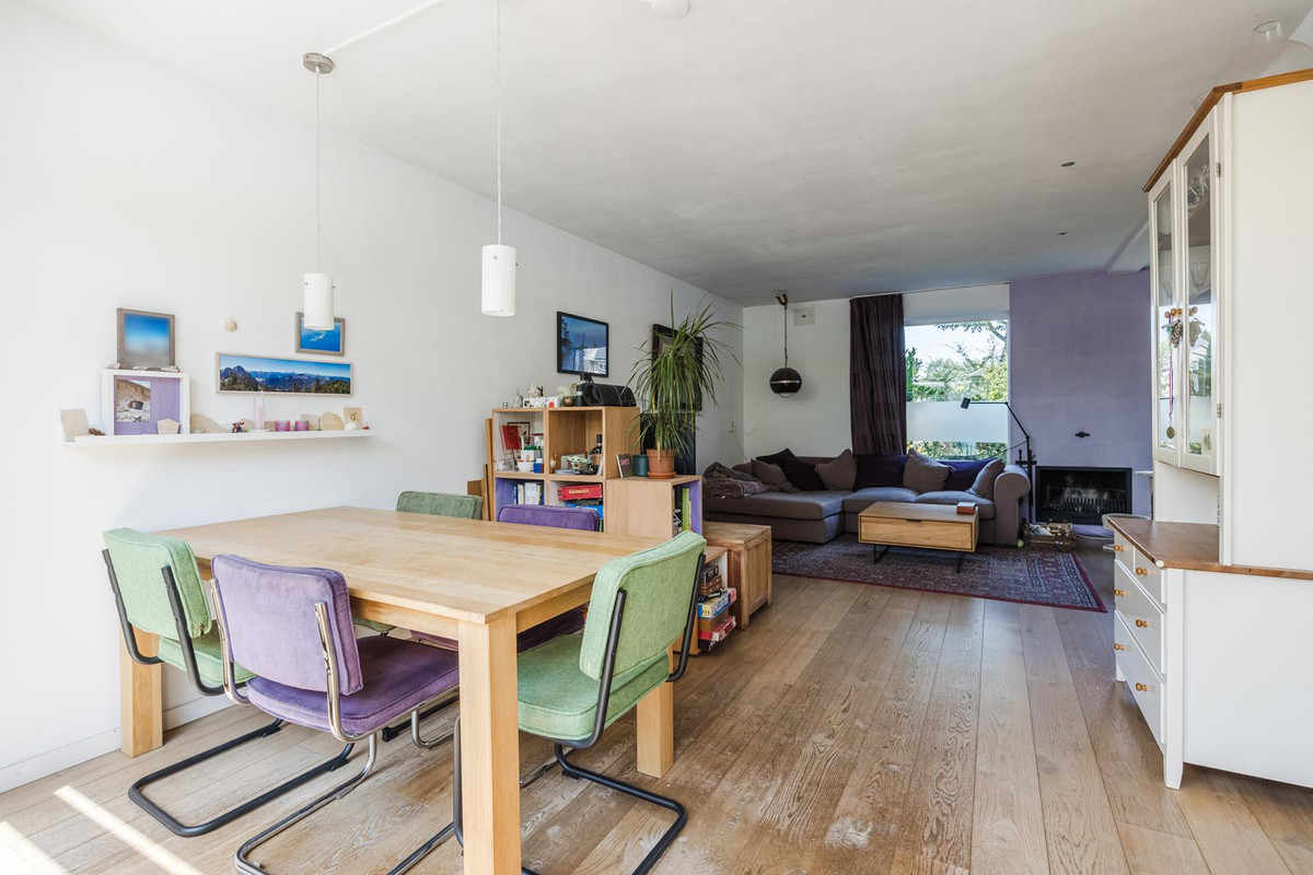 Hoekwoning te koop: Valentina Tereshkovastraat 8, Hilvarenbeek