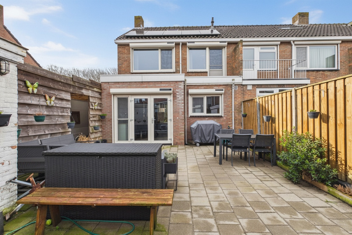 Hoekwoning te koop: Nieuwe Vlissingseweg 334, Middelburg