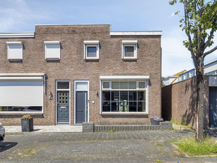 Michiel de Ruijterstraat 2