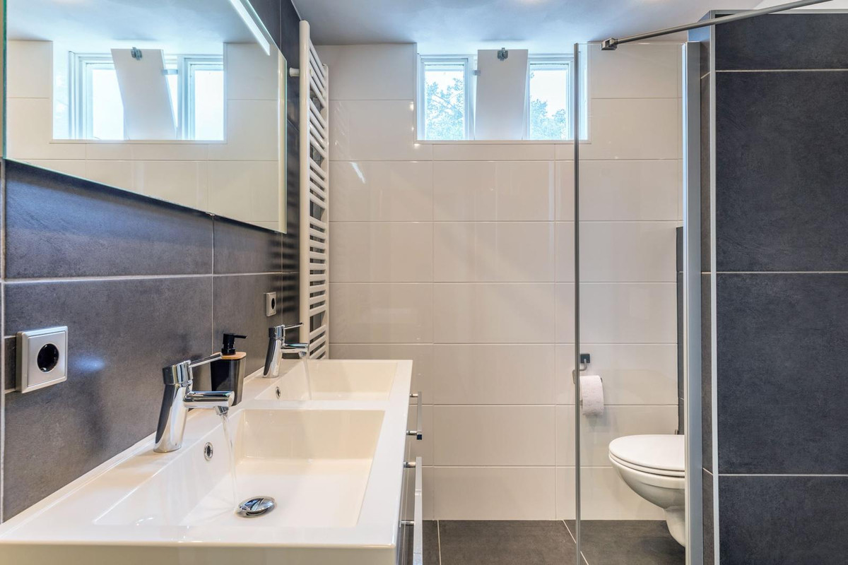 Tussenwoning te huur: Dennelaar 74, Veghel
