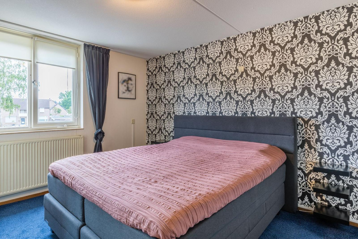 Tussenwoning te huur: Dennelaar 74, Veghel