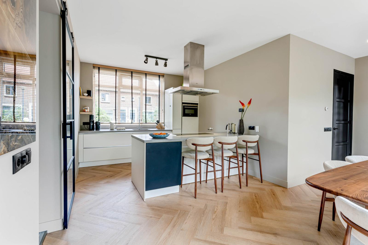 Vrijstaande woning te koop: Voortsweg 165, Enschede