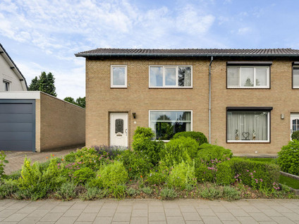 Dorpstraat 61