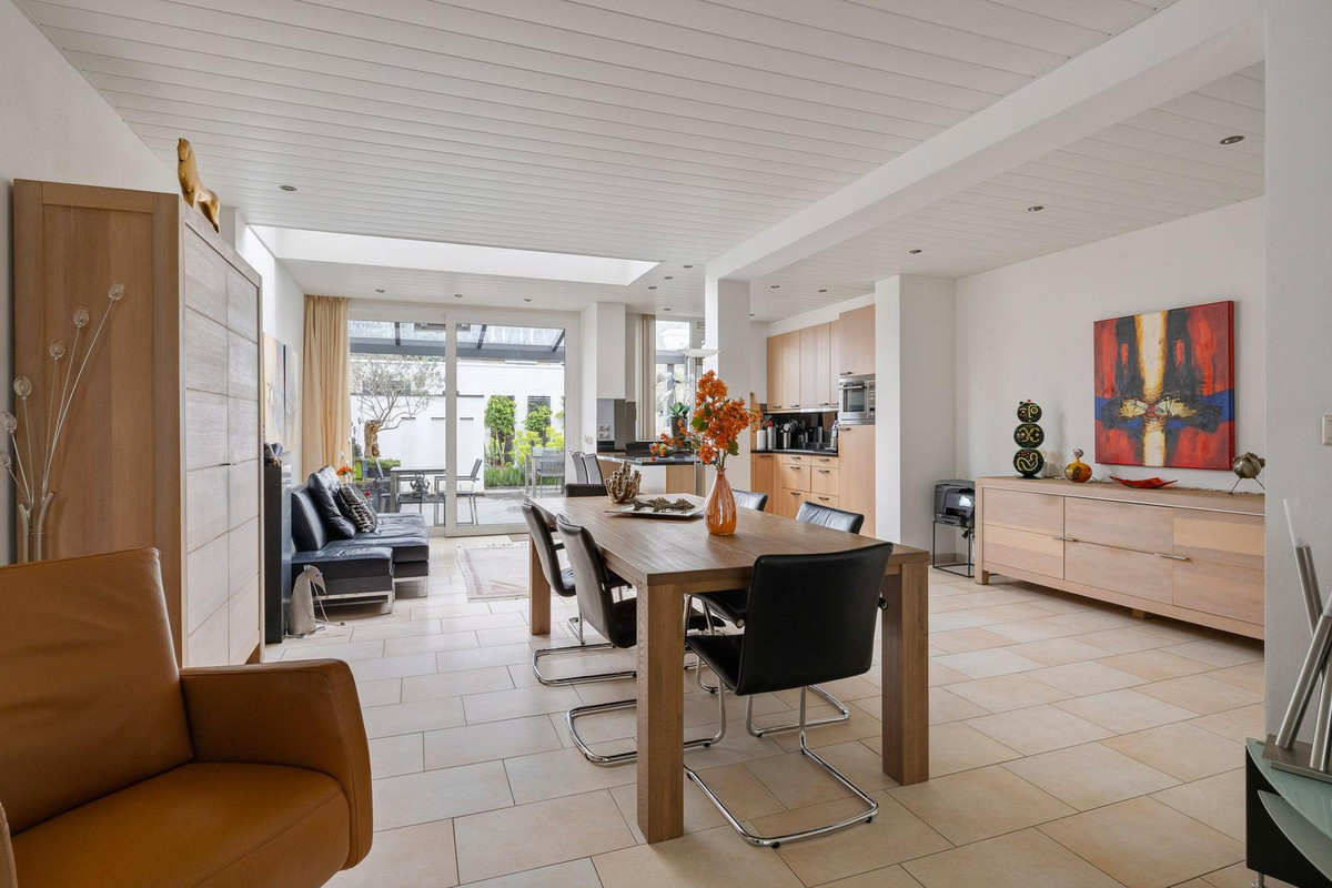 Tussenwoning te koop: Willem de Rijkelaan 10, Eindhoven