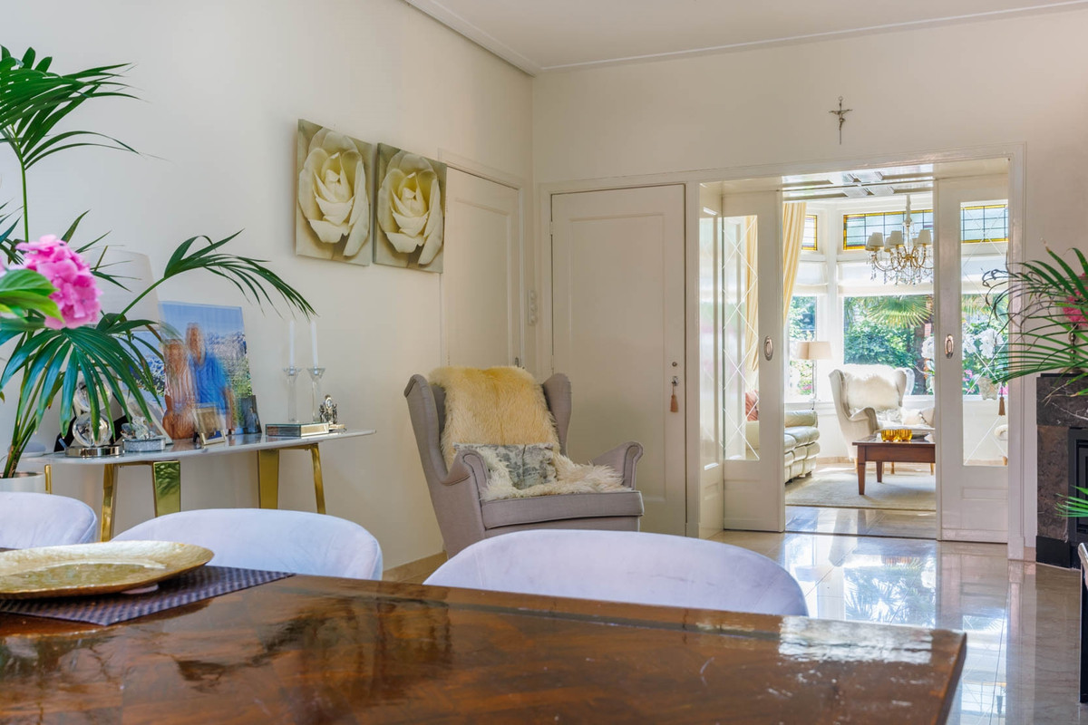 Tussenwoning te koop: Van Den Brandelerkade 19, Leiden