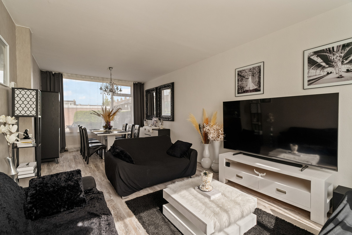 Tussenwoning te koop: IJsselstraat 38, Ridderkerk