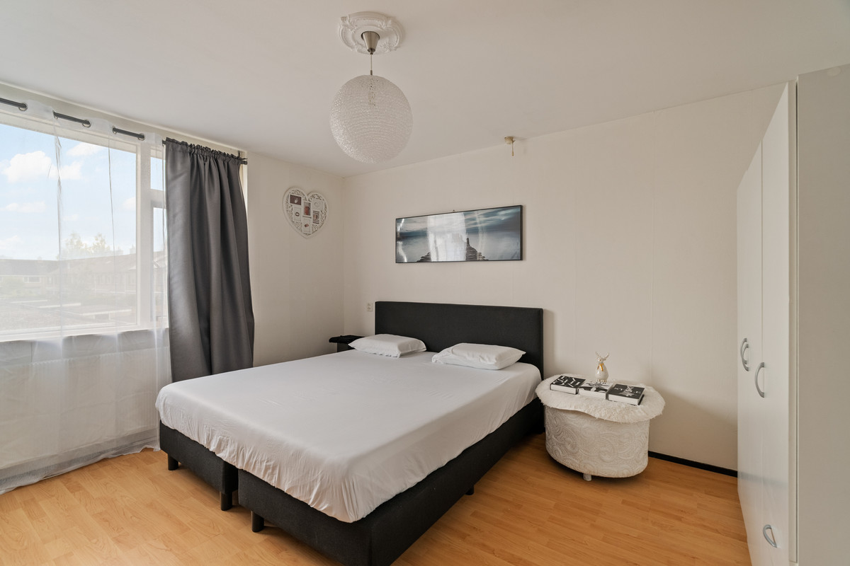 Tussenwoning te koop: IJsselstraat 38, Ridderkerk