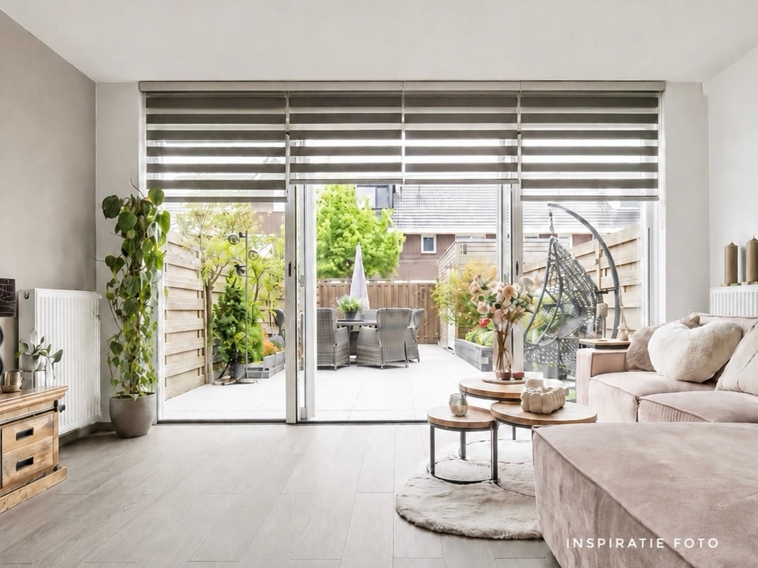 Tussenwoning te koop: Zilverreiger 11, Leimuiden