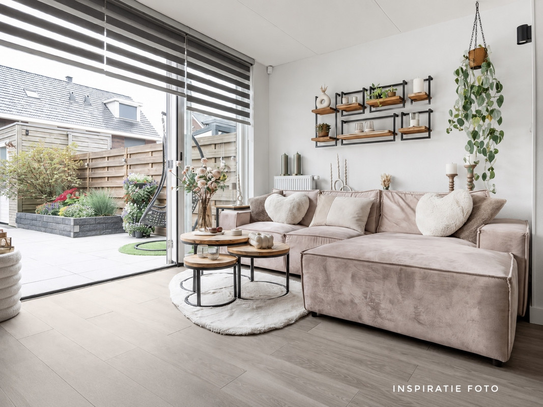 Tussenwoning te koop: Zilverreiger 11, Leimuiden