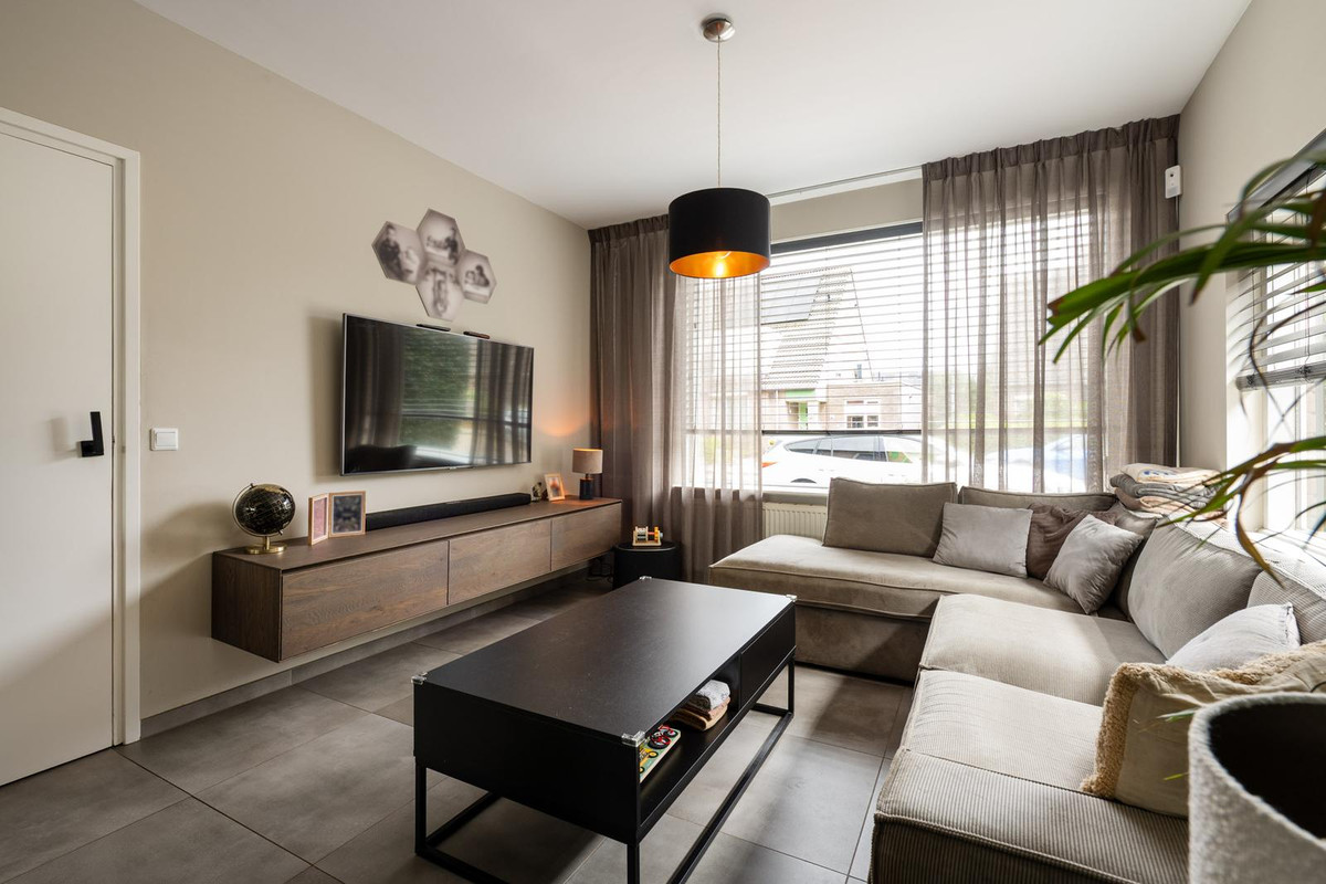 Hoekwoning te koop: Bevrijdingstraat 42, Ossendrecht