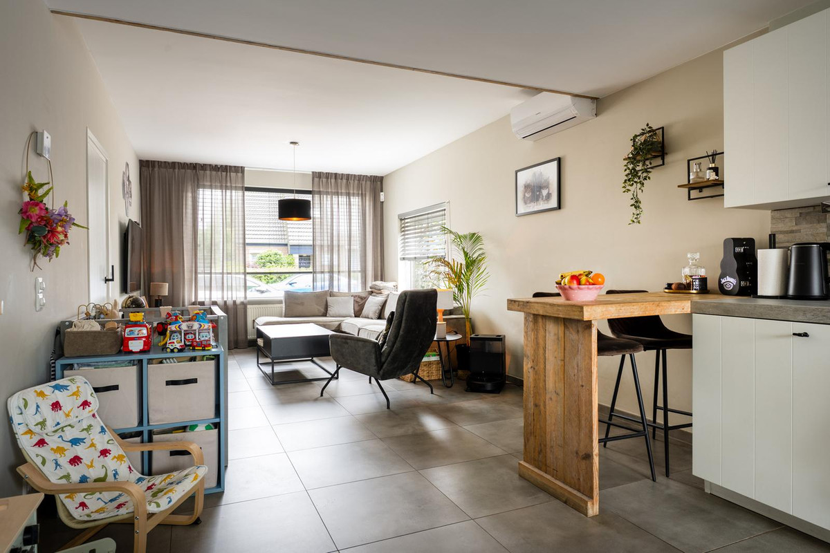 Hoekwoning te koop: Bevrijdingstraat 42, Ossendrecht