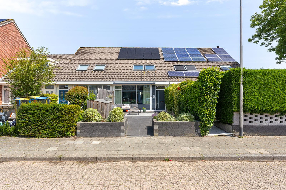 Tussenwoning te koop: Cunerastraat 4, Nibbixwoud