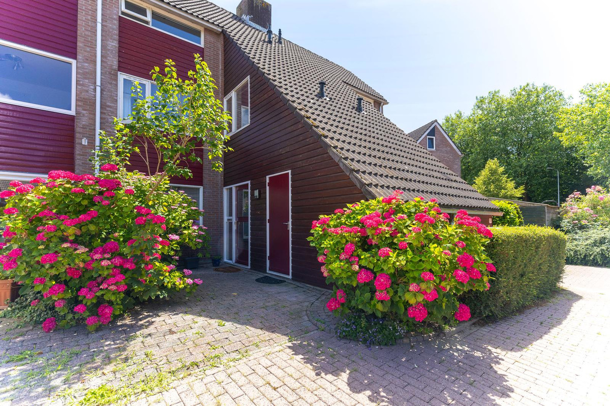 Tussenwoning te koop: Windmolen 98, Hoorn
