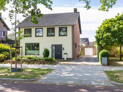 Beatrixlaan 16