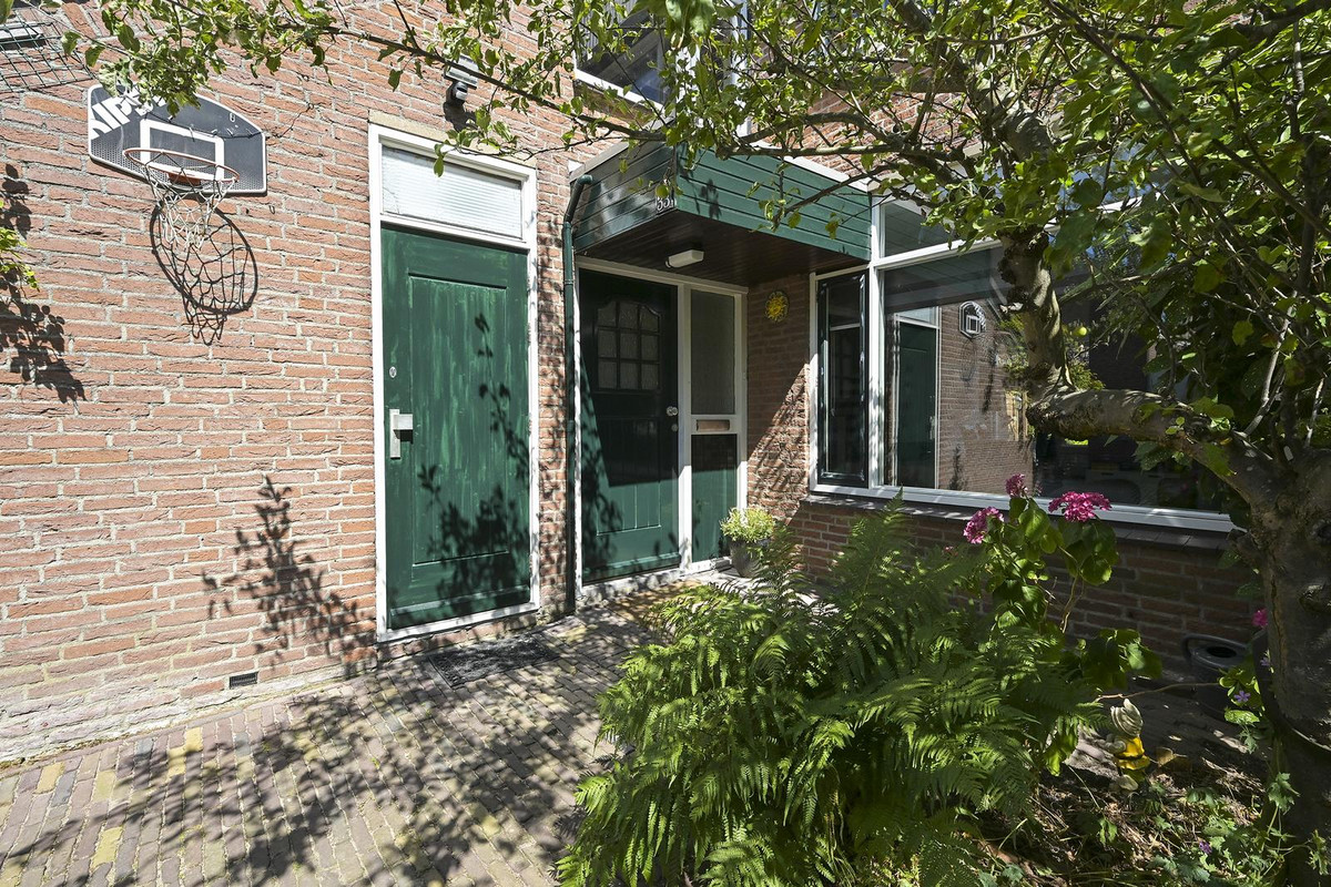 Tussenwoning te koop: De Maroc 33, Wateringen