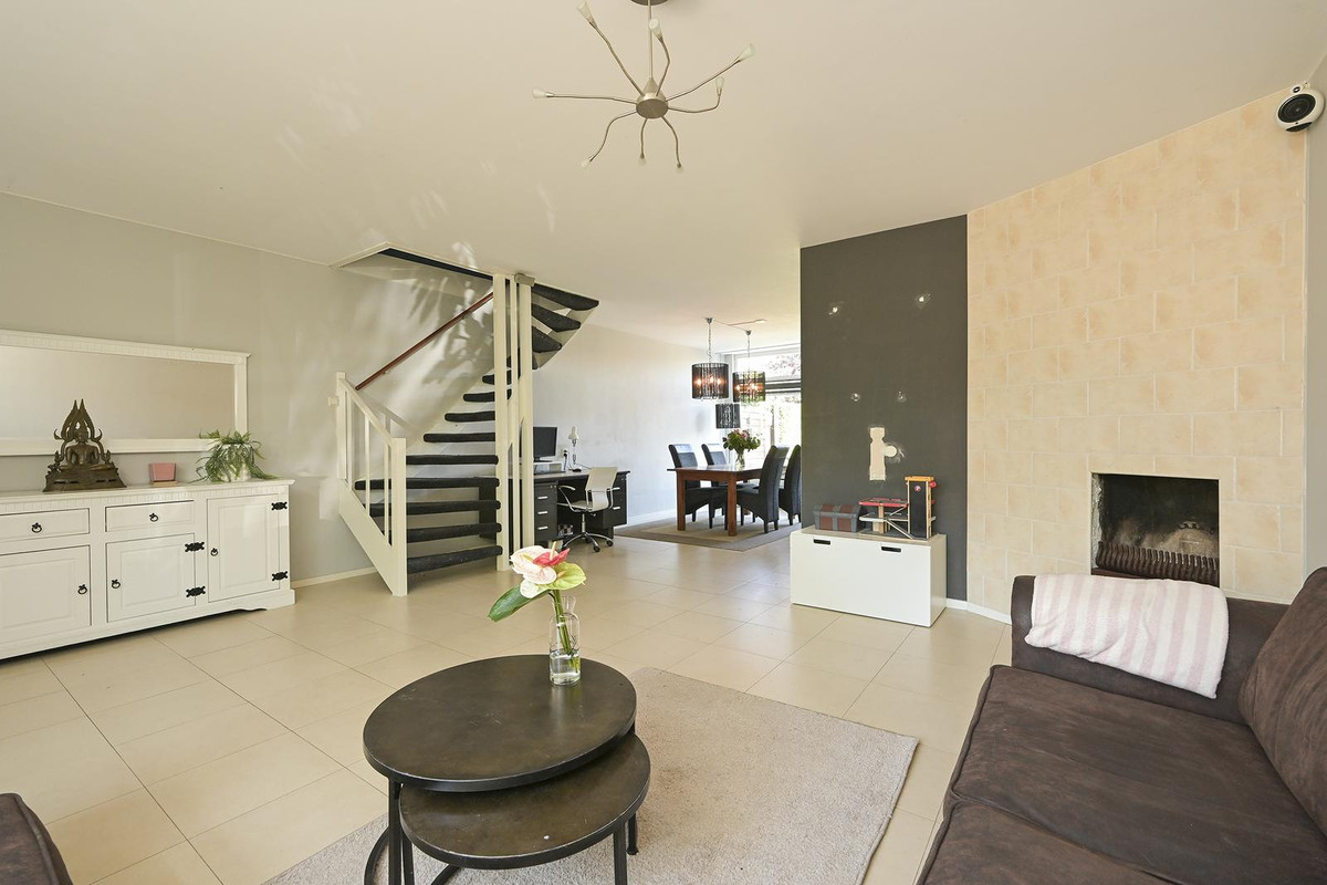 Tussenwoning te koop: De Maroc 33, Wateringen
