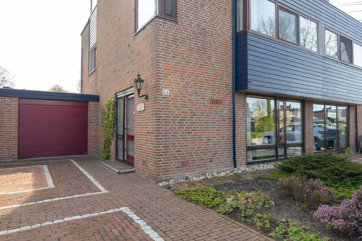 Tussenwoning te koop: Koperslager 56, Hoorn