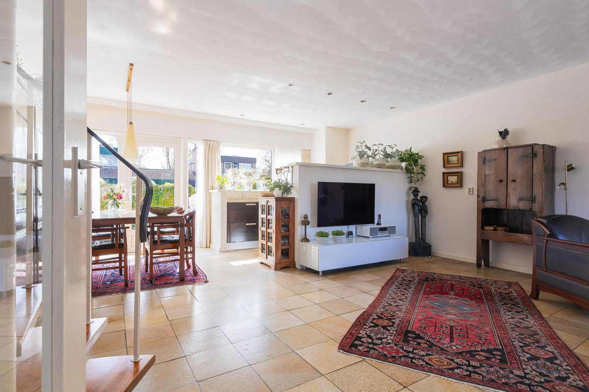 Tussenwoning te koop: Koperslager 56, Hoorn