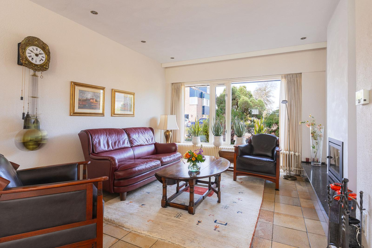 Tussenwoning te koop: Koperslager 56, Hoorn