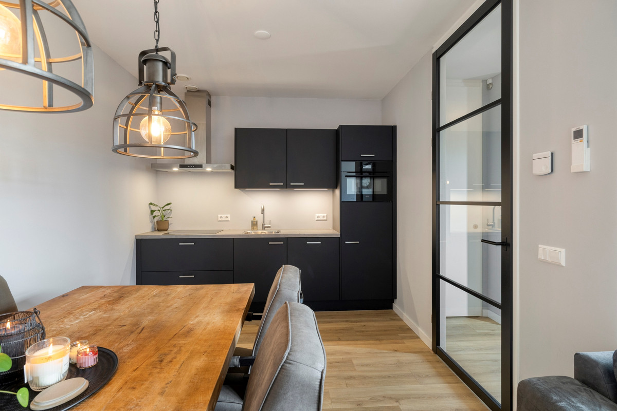 Tussenwoning te koop: Waterlinie 140, Steenbergen