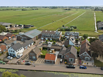 Pastoor Van Der Plaatstraat 101