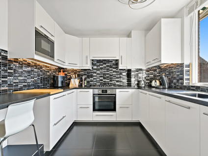 Torenstraat 8