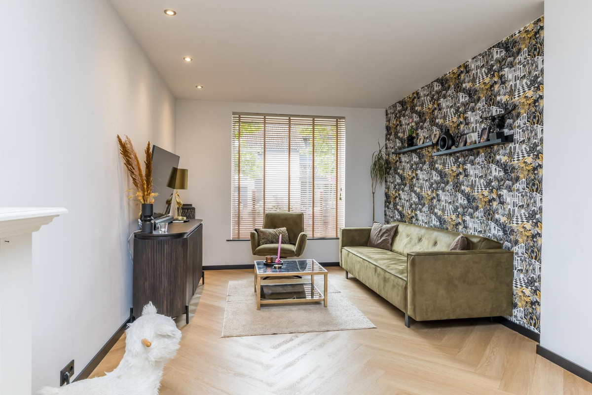 Twee-onder-één-kap te koop: Maarweg 22, Merkelbeek