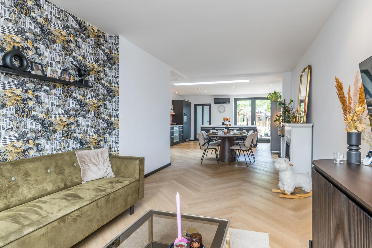 Twee-onder-één-kap te koop: Maarweg 22, Merkelbeek
