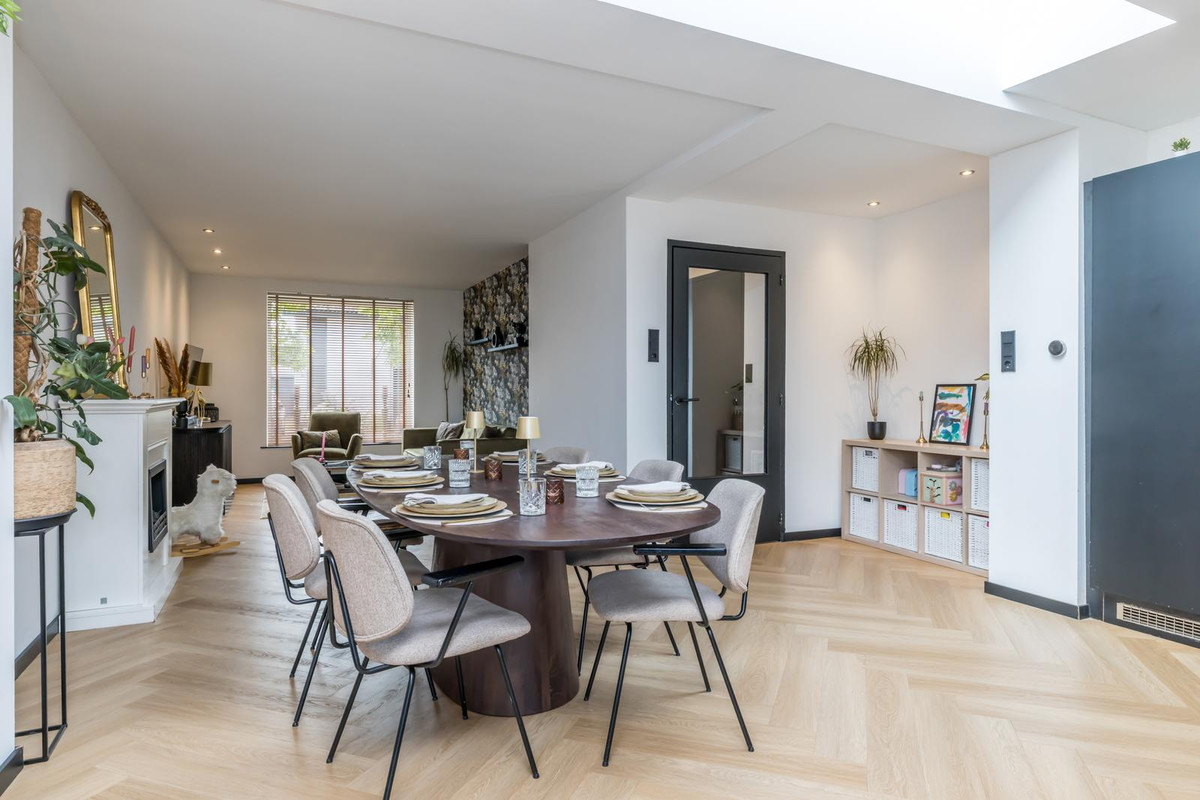 Twee-onder-één-kap te koop: Maarweg 22, Merkelbeek