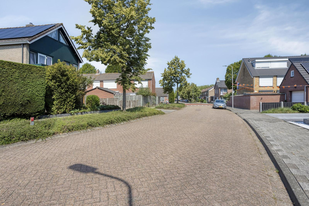 Vrijstaande woning te koop: Lorentzstraat 2, Hoogerheide