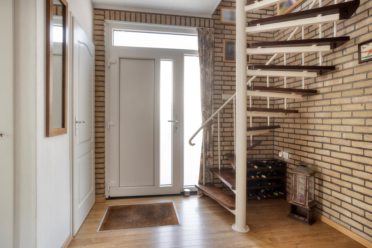 Vrijstaande woning te koop: Lorentzstraat 2, Hoogerheide