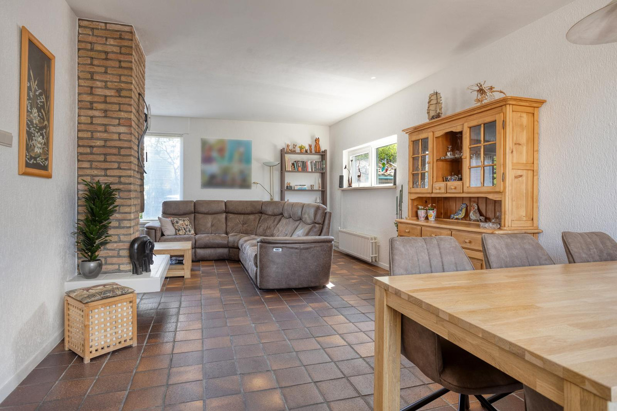 Vrijstaande woning te koop: Lorentzstraat 2, Hoogerheide